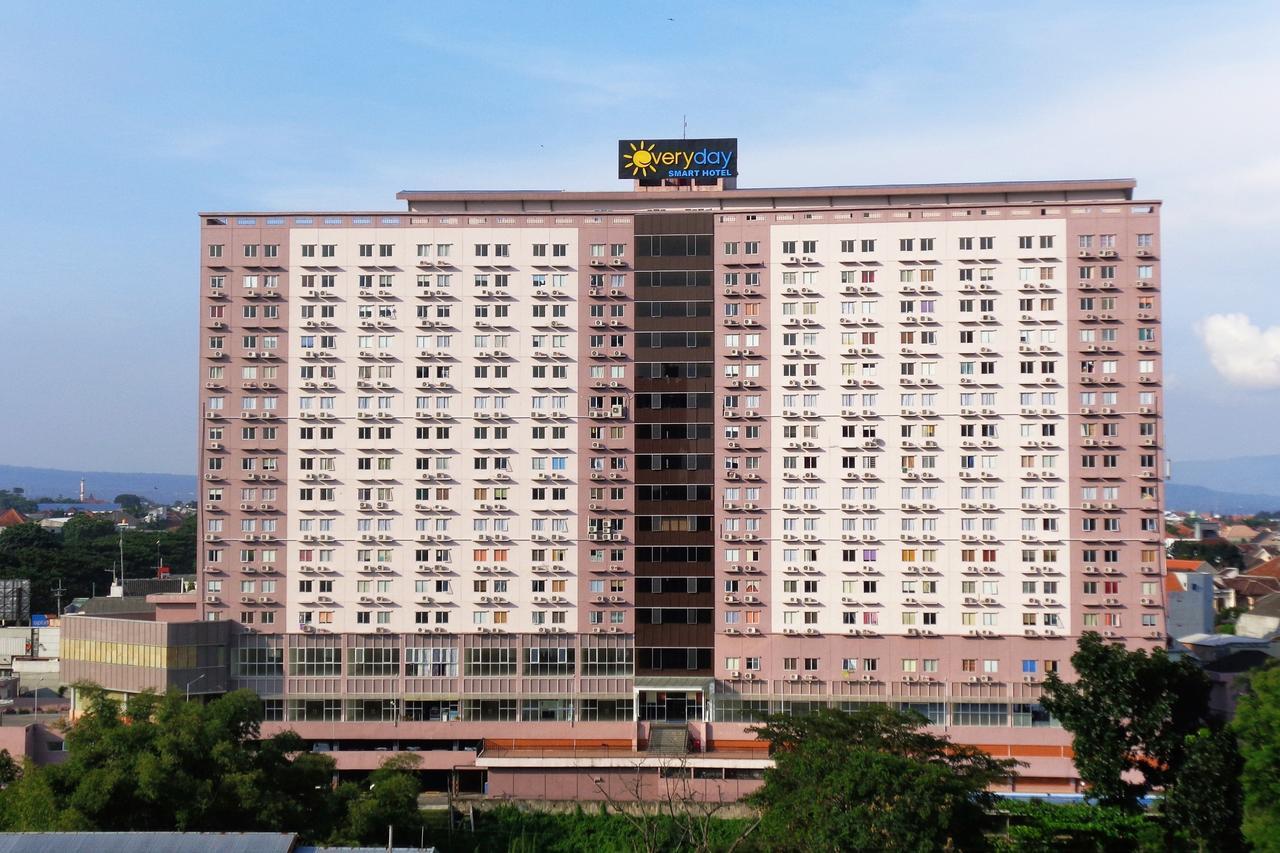 Everyday Smart Hotel - Маланг Екстериор снимка